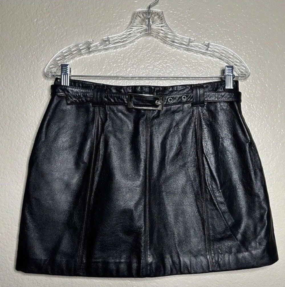 Vintage Y2K Wilsons Maxima Black Leather Lined Mini Skirt With Belt Size 4